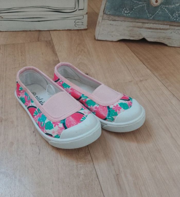 Chaussures fille taille 23