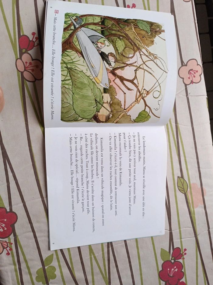 Livre Panique dans les ruches - photo numéro 3