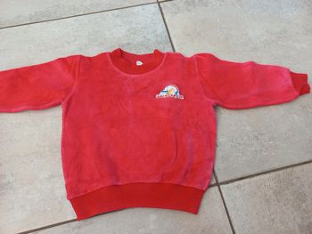 Haut de pyjama rouge Dinou 2 ans