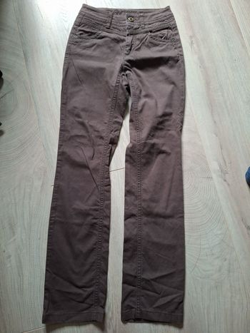 Jean fille / femme  32 marron esprit coupe droite