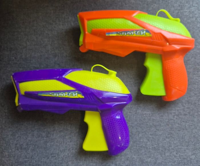 Pistolets à eau Flood Force SwimWays - photo numéro 2