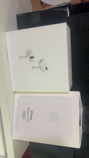 AirPods