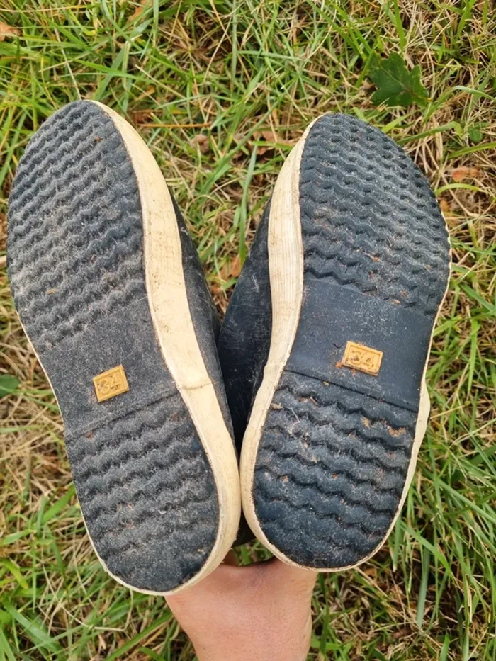 Bottes de pluie / de pêche marine et blanche. Taille 34. Aigle - photo numéro 4