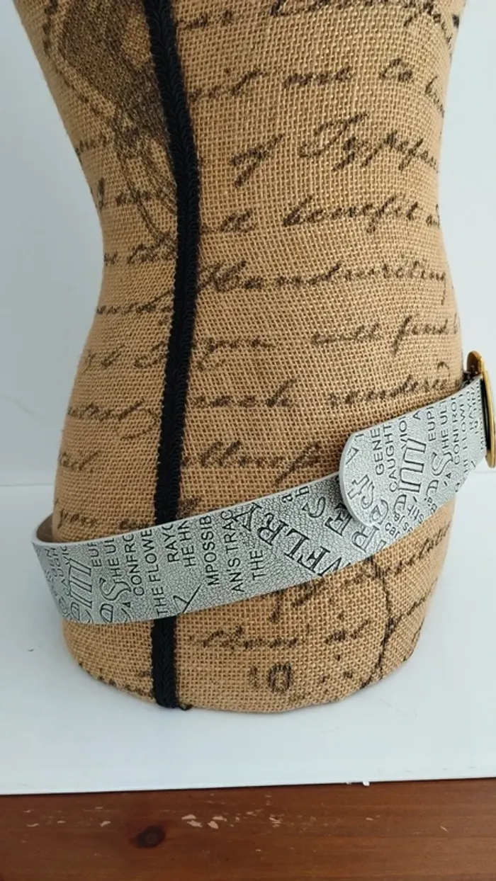 Ceinture écritures grise et noire 95 cm femme - photo numéro 6