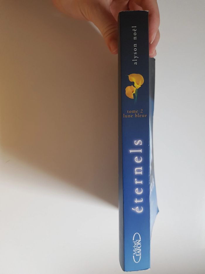 Alyson Noël (Écrivain)  Éternels, Tome 2 : Lune bleue - photo numéro 5