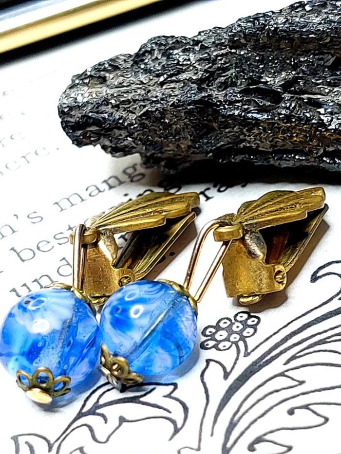 Paire de clips vintage perles en verre - photo numéro 4