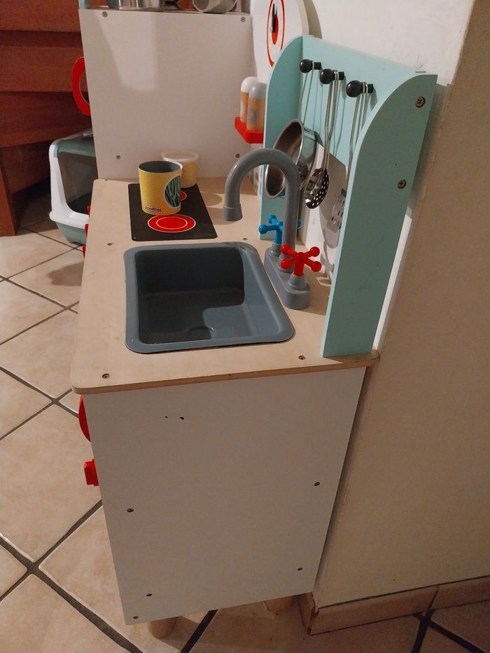 Cuisine enfant en bois - photo numéro 7