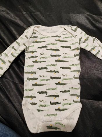 Body 1-2 mois ( 56cm)