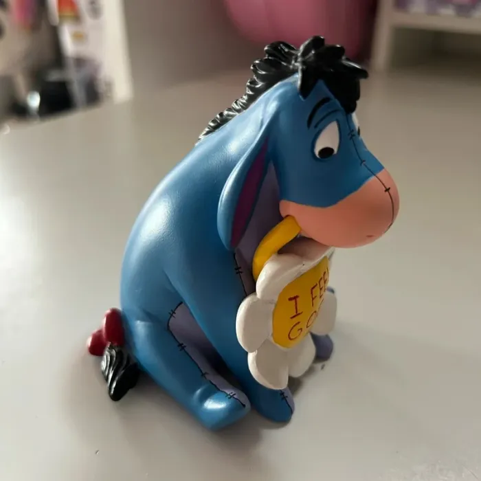 Figurine disney bourriquet winnie i feel good - photo numéro 3