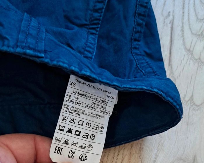 Bermuda XS (4-5ans) comme NEUF - photo numéro 3