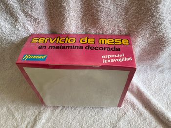 Services de table neuf