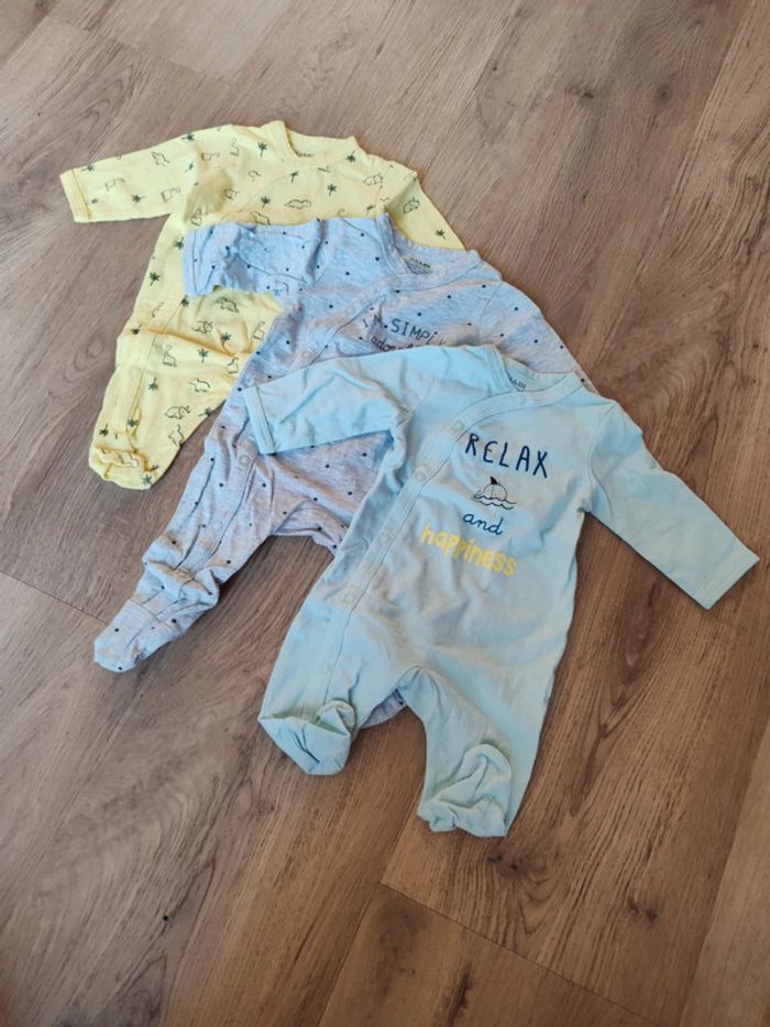 Pyjamas - photo numéro 2