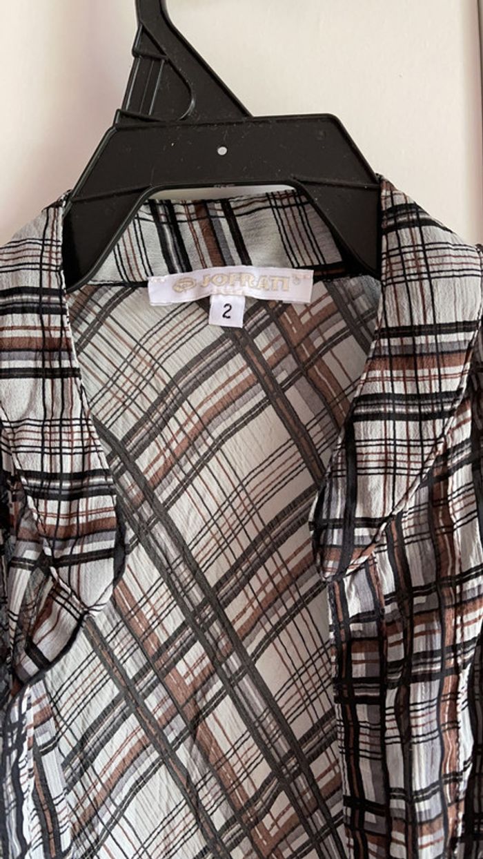 Jolie chemise en voile taille 38/40 - photo numéro 3