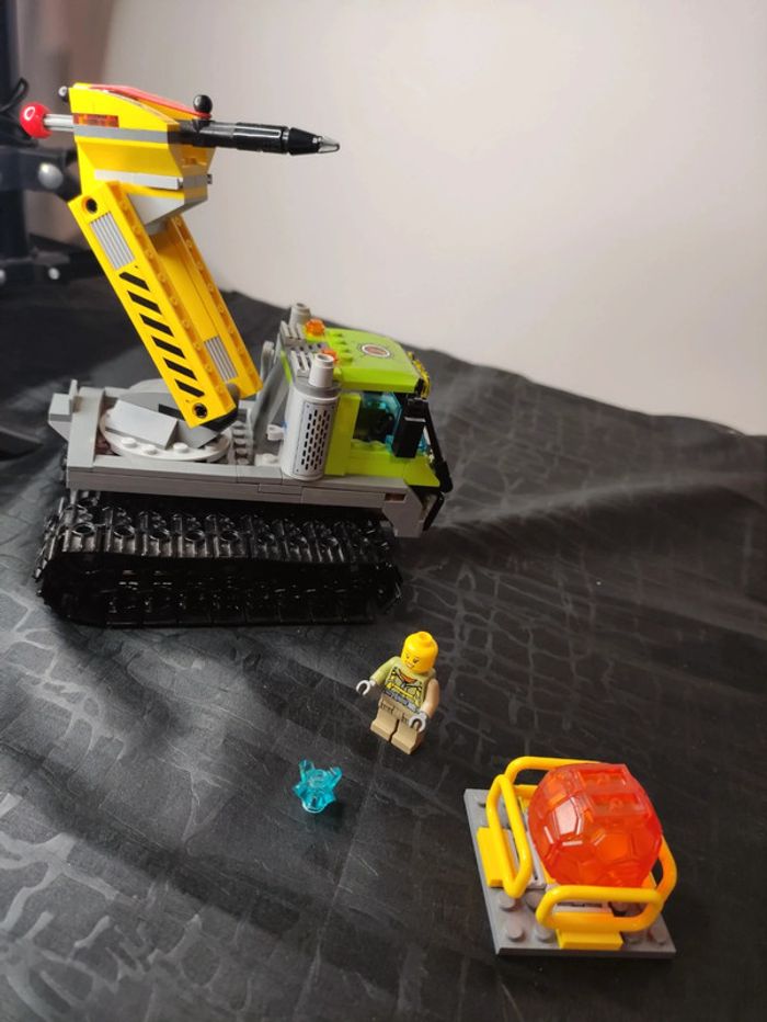 Foreuse à chenille Lego - photo numéro 2