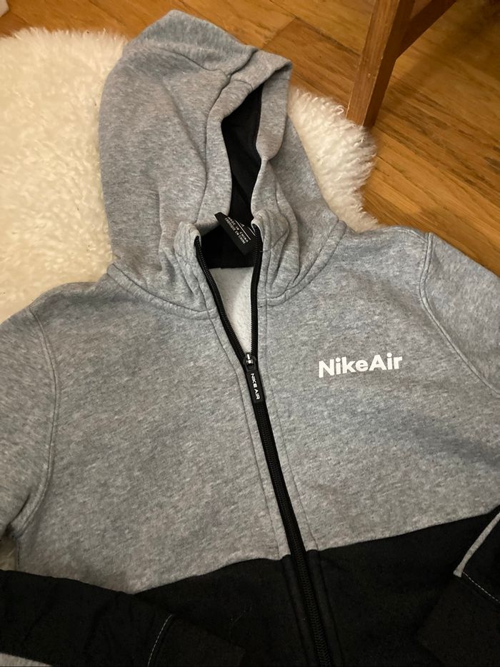 Veste à capuche, zippé, Nike, 10 ans - photo numéro 2