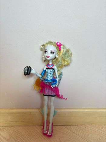 Monster High Lagoona Blue Dot Dead Gorgeous