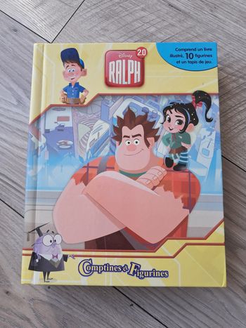 Livre comptines et figurines : le monde de ralph