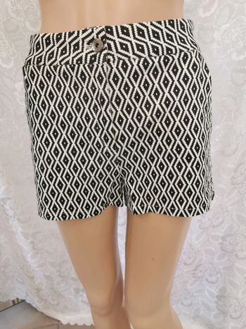 🪻Short noir-blanc. Taille 38. Shein