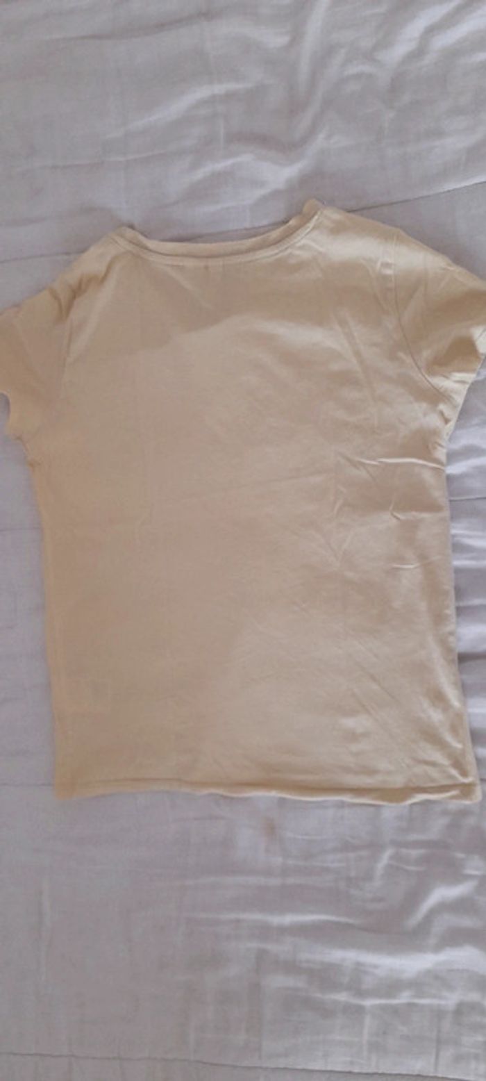 Tee-shirt shirt avec un cœur - photo numéro 6