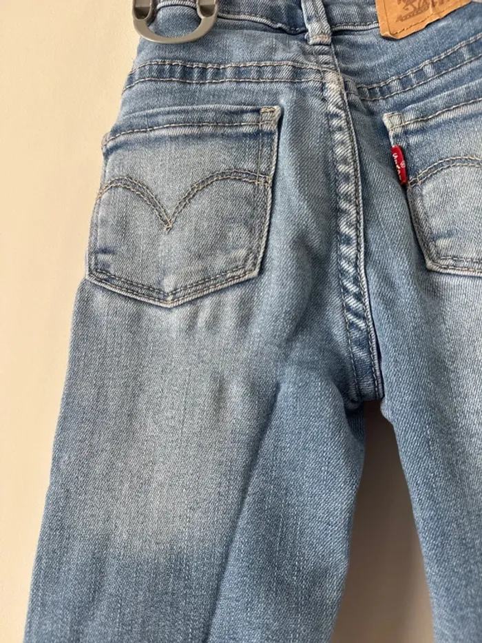 👖 jeans levi’s - fille - 4 ans - 104 cm - bon état - photo numéro 7