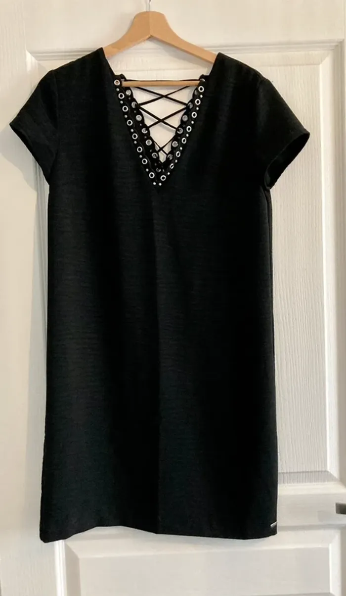 Robe noire IKKS