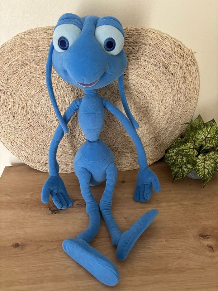 Grande peluche fourmi bleu tilt 1001 pattes Disney 60 cm - photo numéro 2