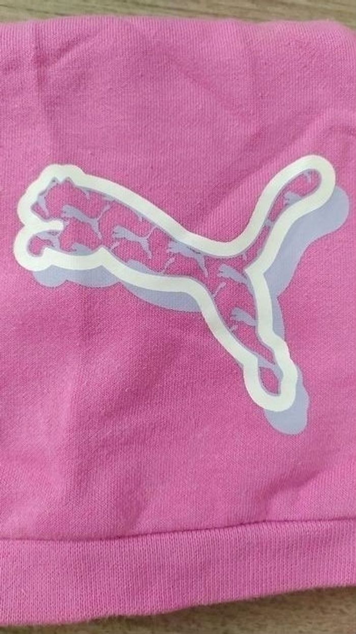 Sweat Puma
Rose et gris - photo numéro 2