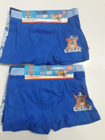 8 boxers taille 6/8 ans