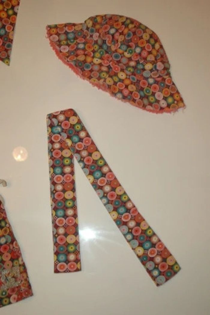 Bel ensemble 4 pièces Ikks 5 ans - photo numéro 3