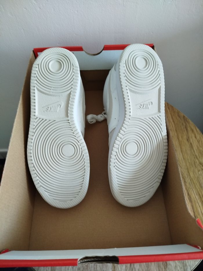 Baskets Nike T38 - photo numéro 8