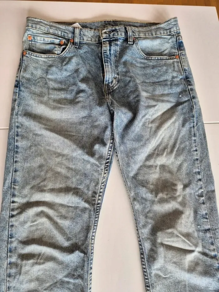Jean Slim Taper 512 Bleu
33 (US) = 42 - 44 (FR) - L 32 - photo numéro 5
