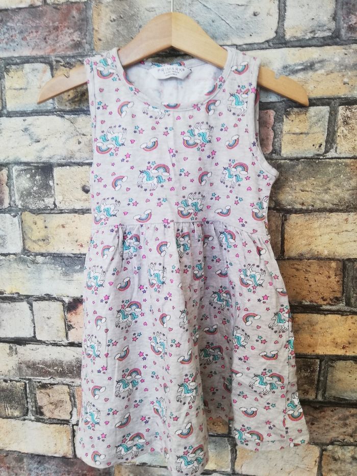 Robe coton primark 4 ans 🦄