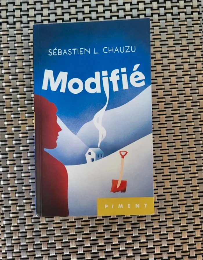Livre  Modifié  de Sébastien  Chauzu