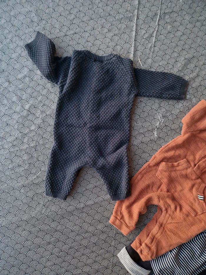 Lot 4 vêtements automne hiver taille 1 mois - photo numéro 12