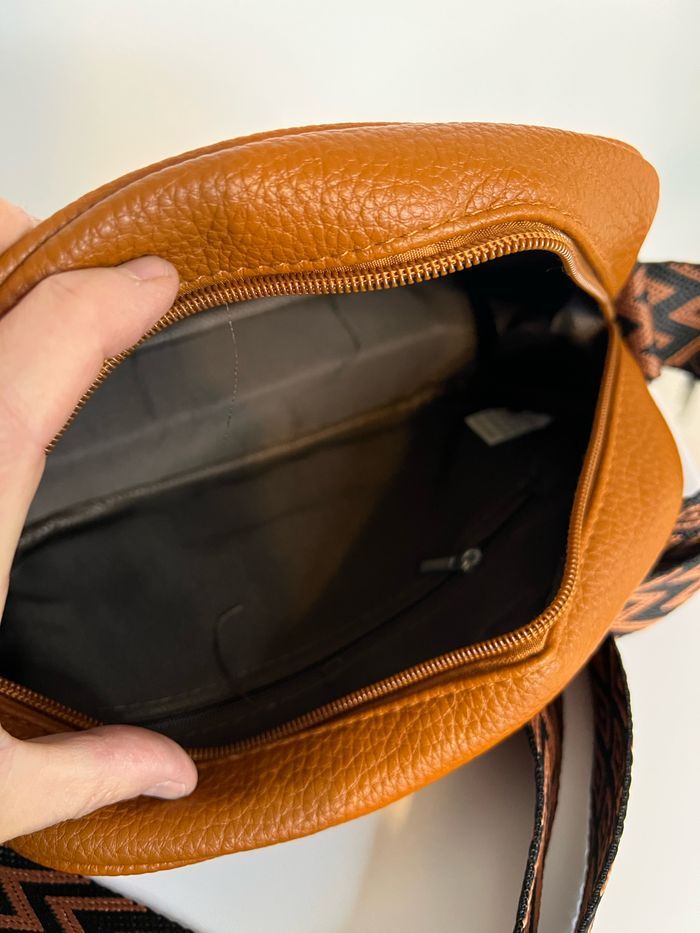 Sac à bandoulière camel simili-cuir/ cuir synthétique - Tendance - photo numéro 5