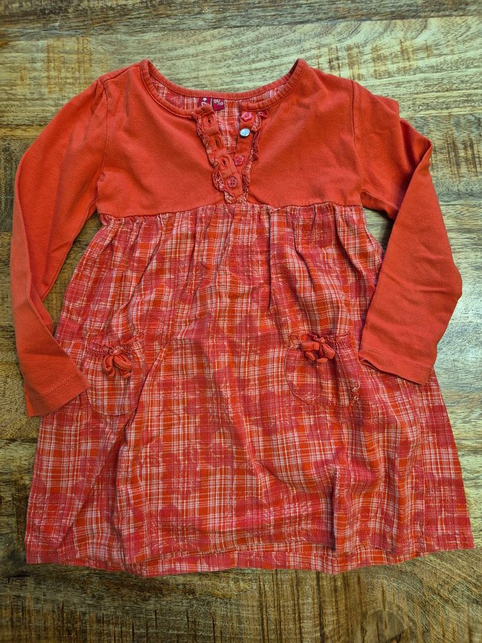 Robe 4 ans 104cm rouge