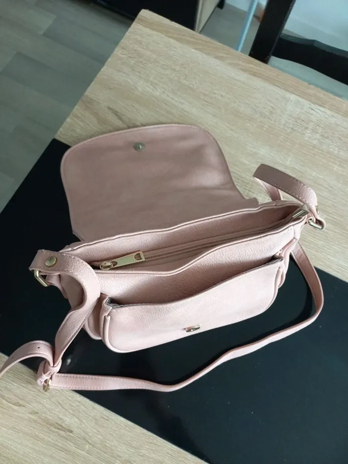 Sac à main rose - photo numéro 7