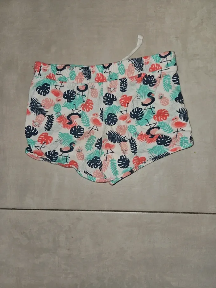 Short 6 ans - photo numéro 2