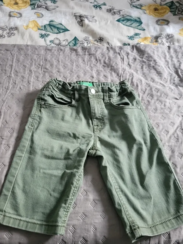 Bermuda en jean benetton 10 ans - photo numéro 2