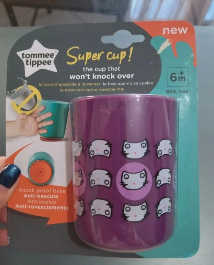 Super Cup Tommee Tippee verre anti bascule