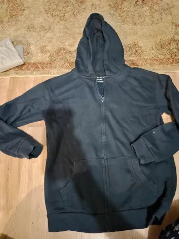 gilet zipe a capuche