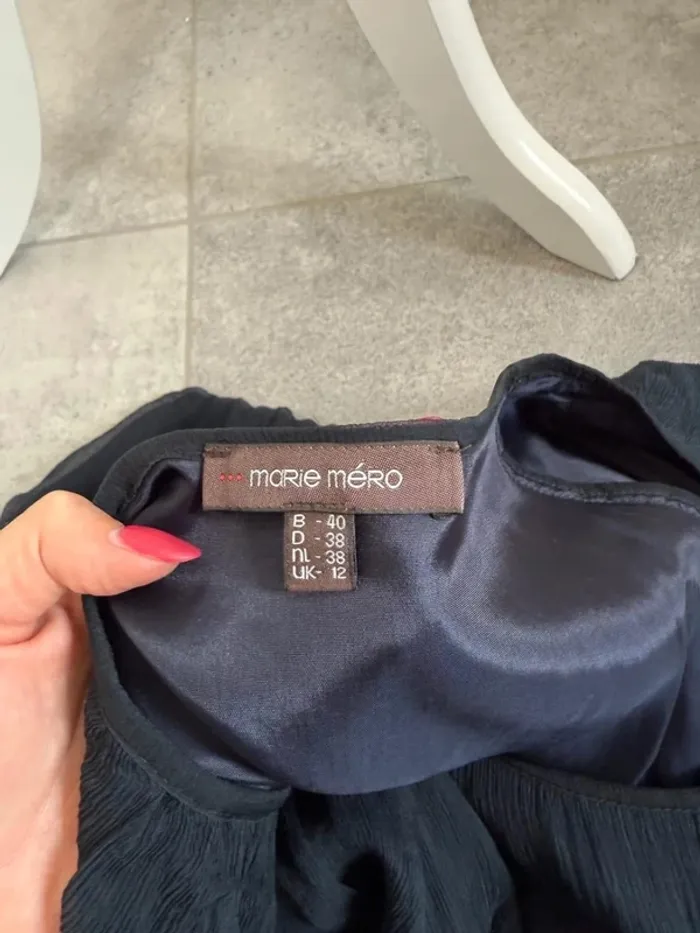 Robe en soie et gilet Marie Méro marine taille 40 très bon état - photo numéro 10