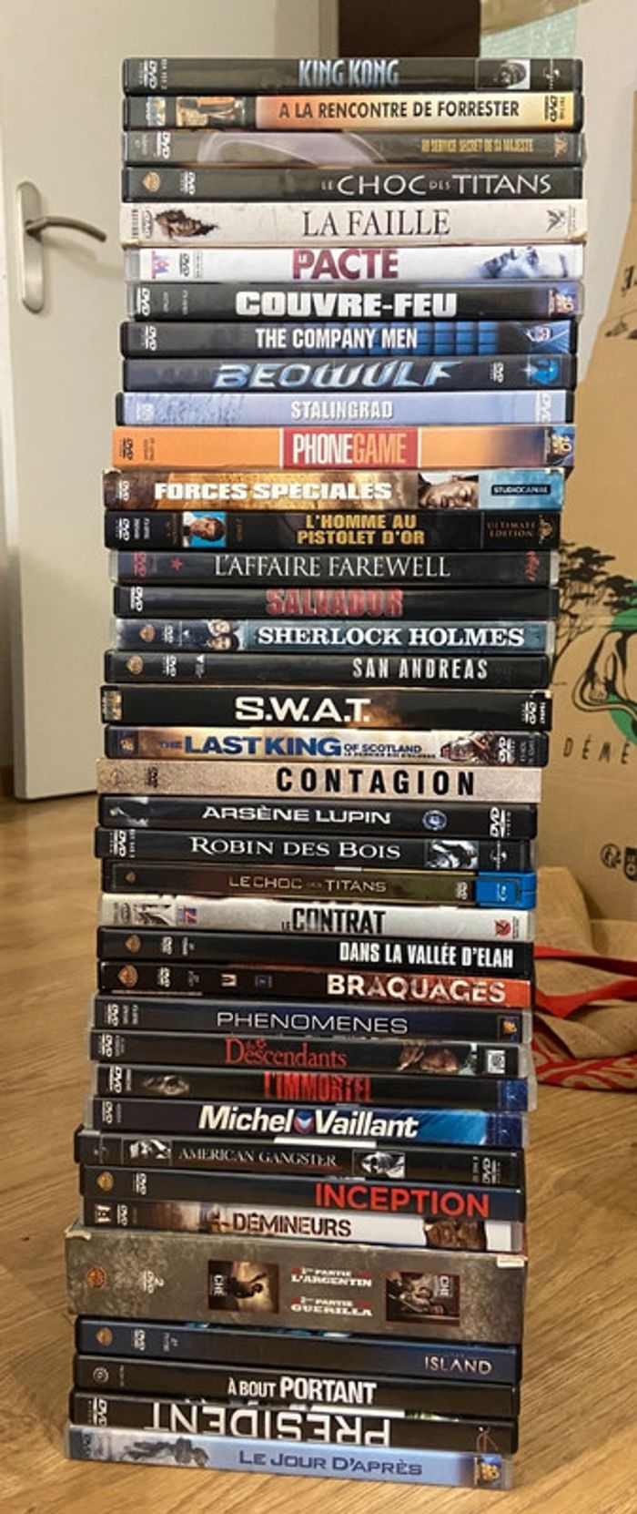 Lot de 38 DVD thème action