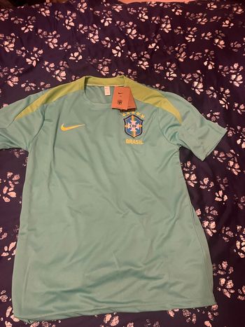 Ensemble foot brazil Nike 