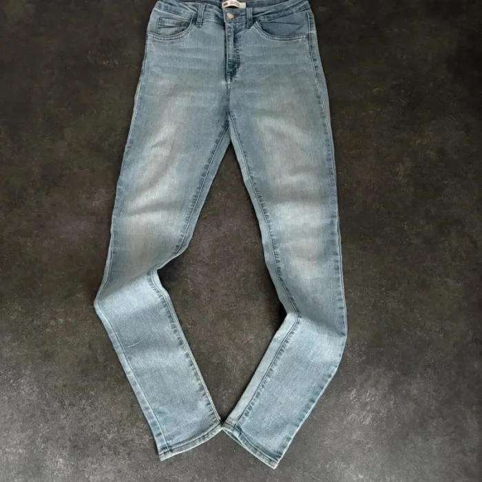 Jean Levi’s 720 Super Skinny Enfant – Bleu Clair – Taille 14 Ans - photo numéro 2