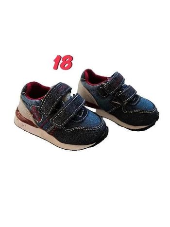 👣 basket rouge et bleu bébé, 18👣