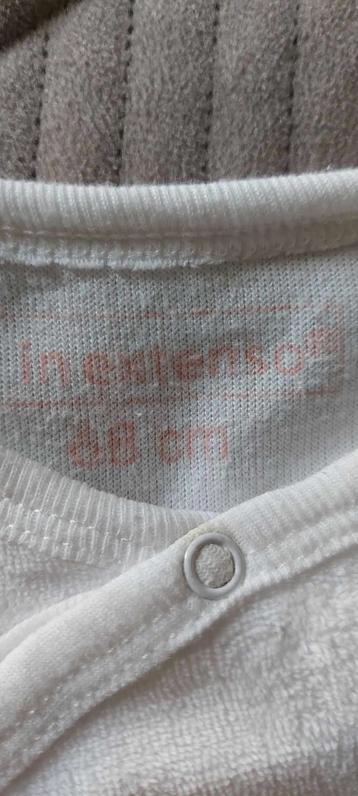 Pyjama en velours 68 cm - photo numéro 3