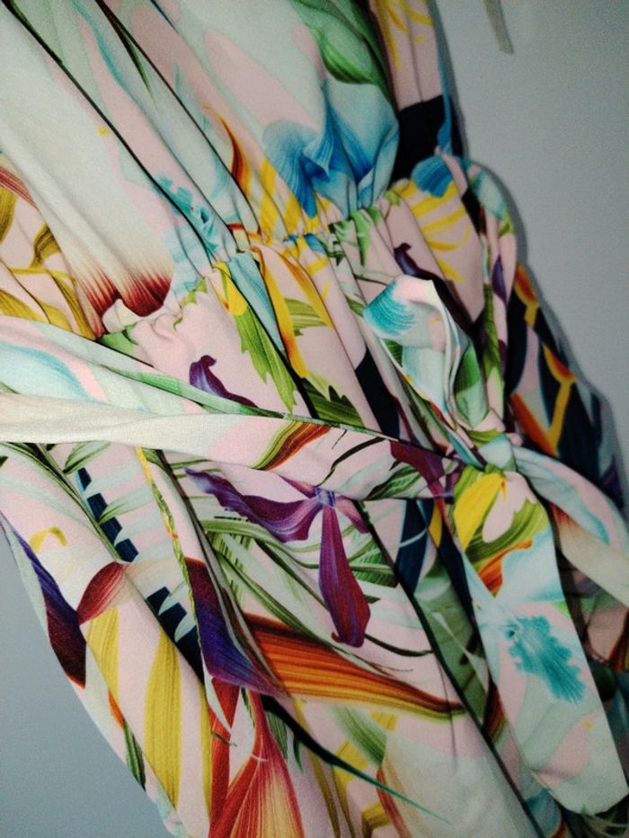 Combinaison pantalon fleuri sans manches - photo numéro 4
