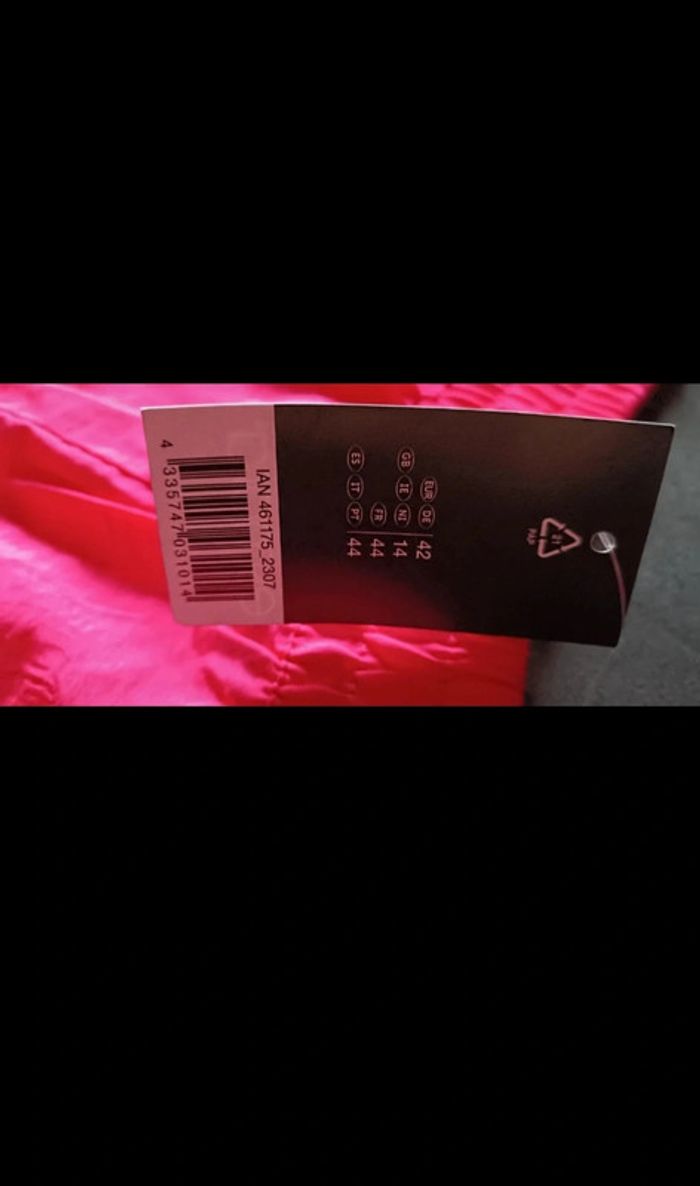 Short Esmara 44 - photo numéro 3