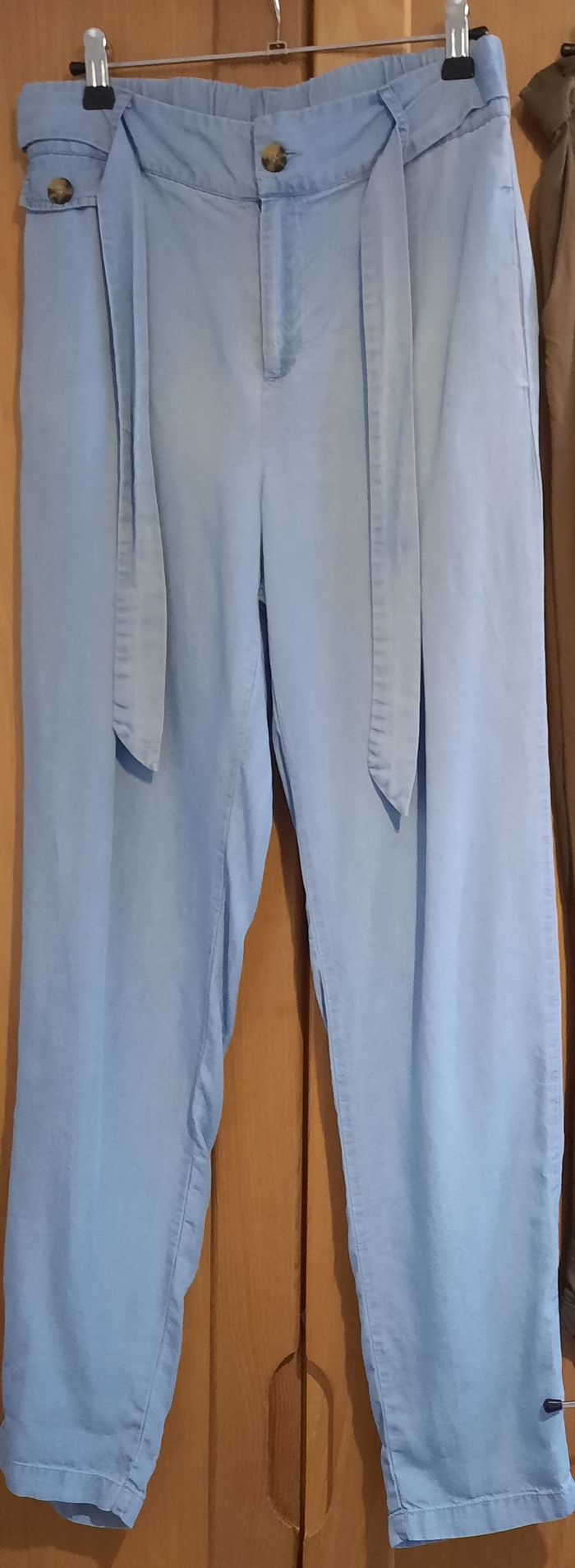 Pantalon léger couleur jean